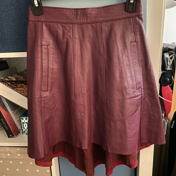 Manning Cartell Burgundy Genuine Leather Skirt with pockets, high low - Picture 3 of 12
